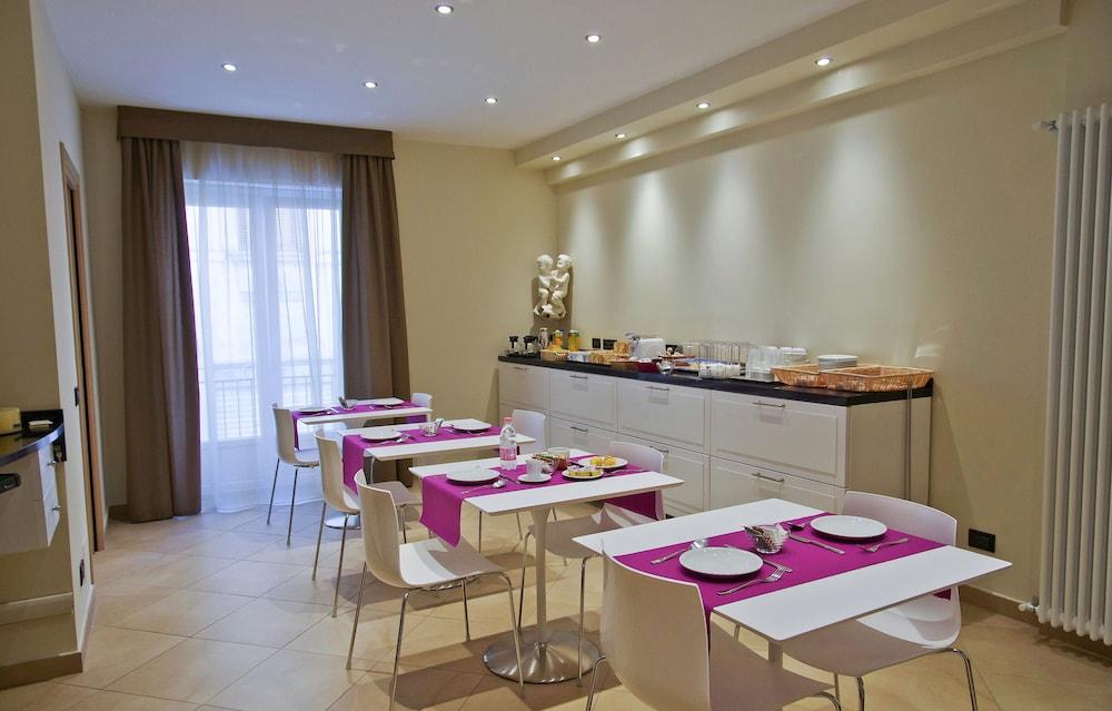 Bb 10 Serpotta - Palazzo Riolo & Restaurant Palermo Exteriör bild